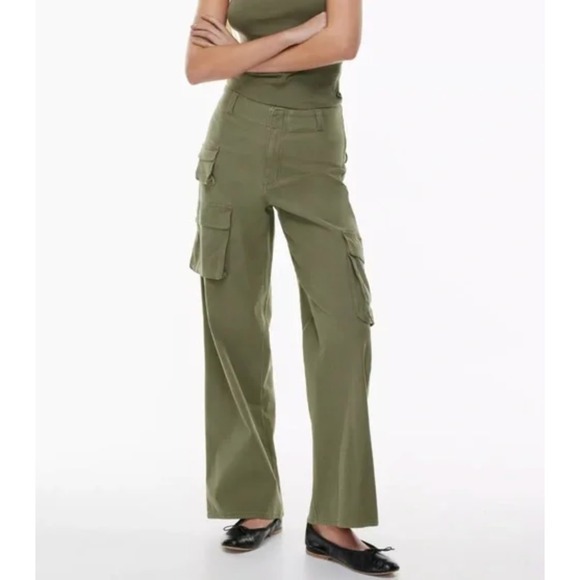 Wilfred Pants - Aritzia Wilfred Free Olive Green Picture Cargo Pants Wide Leg Women's Size 2 EUC